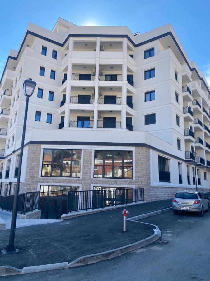 Apartman Porto Trebin Dış mekan fotoğraf
