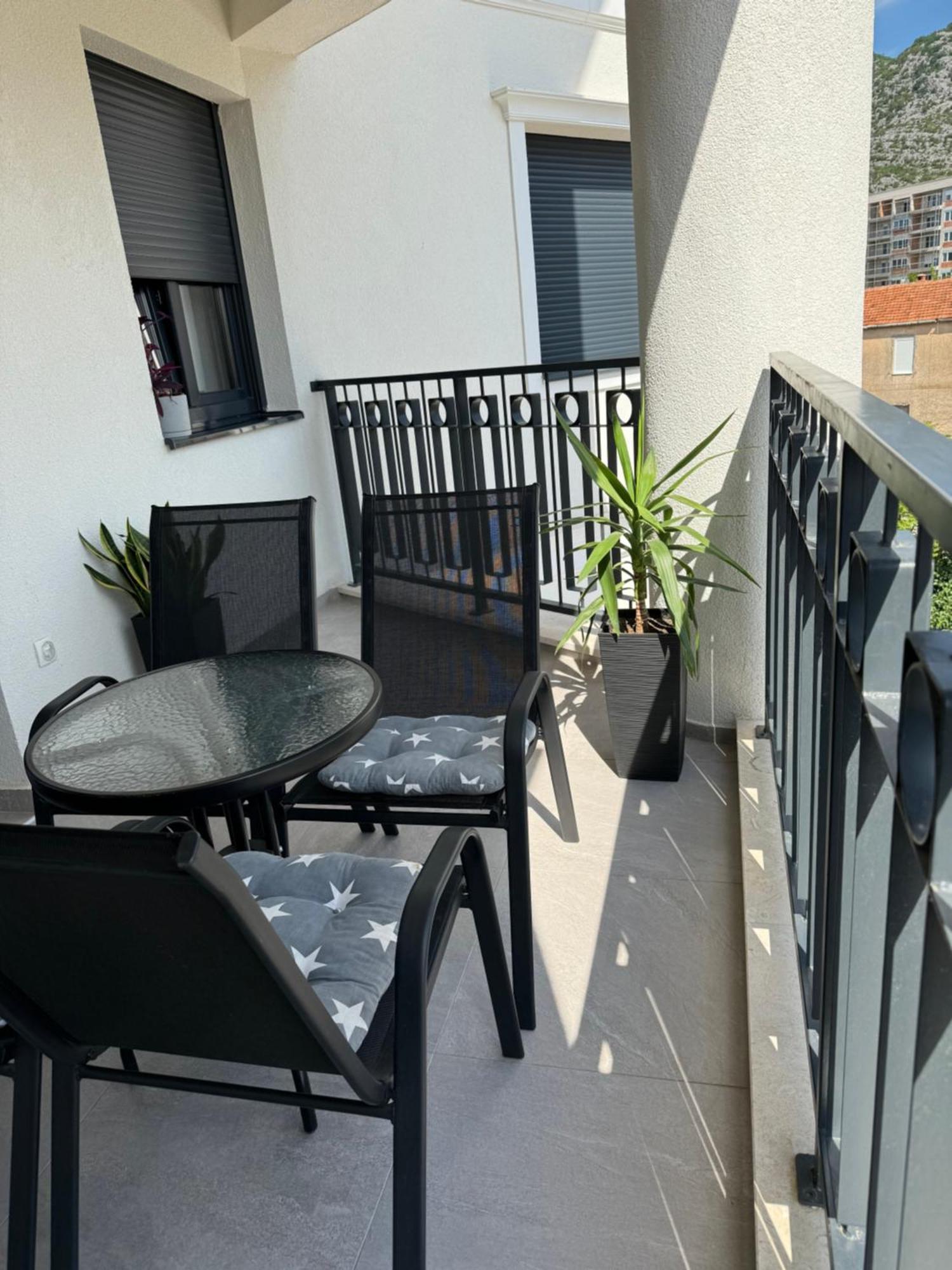 Apartman Porto Trebin Dış mekan fotoğraf